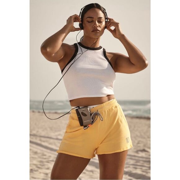 NEW Anthropologie Sundry Los Angeles 10 Yellow Lounge Shorts Medium or X-Small